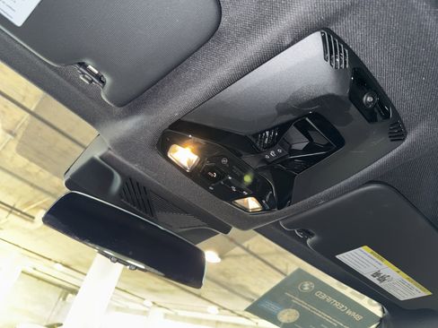 Certified 2025 BMW X2 xDrive28i image 30