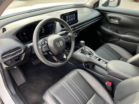 Certified 2023 Honda HR-V EX-L image 4