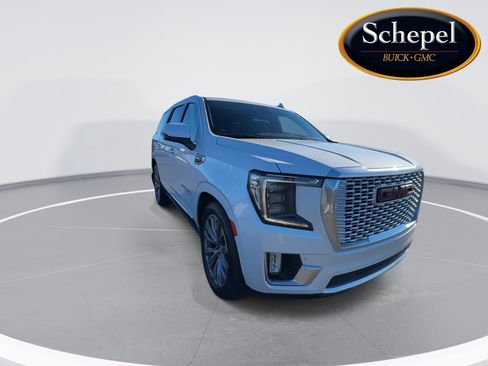 Certified 2021 GMC Yukon Denali w/ Denali Ultimate Package image 2