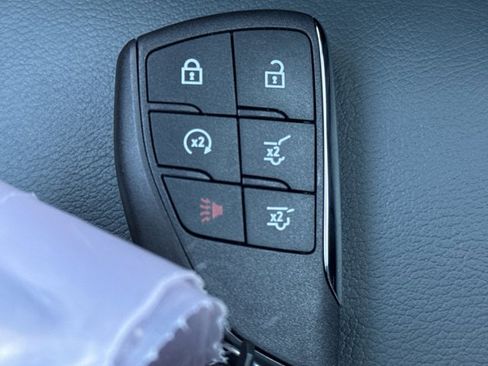 New 2026 GMC Yukon XL AT4 w/ AT4 Premium Package image 27