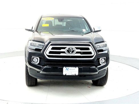 Used 2023 Toyota Tacoma Limited image 8