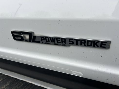 Used 2023 Ford F250 Lariat w/ Chrome Package image 30