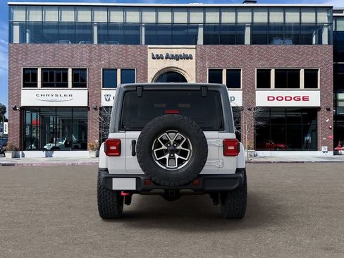 New 2026 Jeep Wrangler Unlimited Rubicon w/ Rockslide Package AWD/4WD image 7