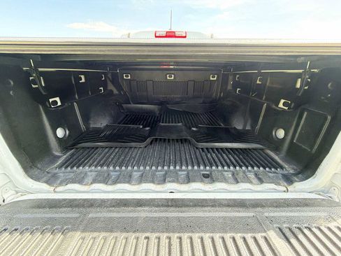 Used 2017 GMC Canyon 2WD Crew Cab w/ Convenience Package image 27