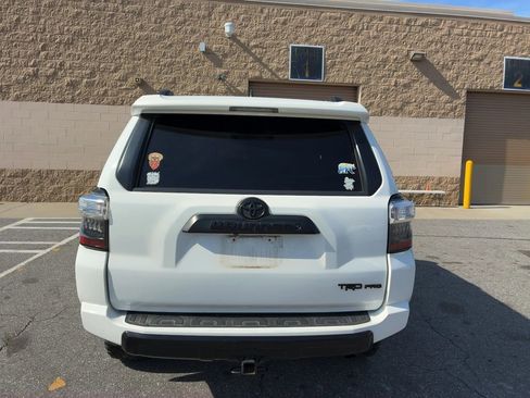 Used 2016 Toyota 4Runner TRD Pro image 11