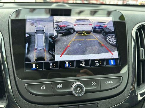 Certified 2022 Chevrolet Equinox RS w/ RS Leather Package image 21