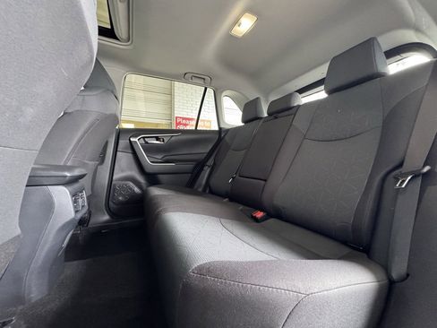 Used 2024 Toyota RAV4 XLE image 15