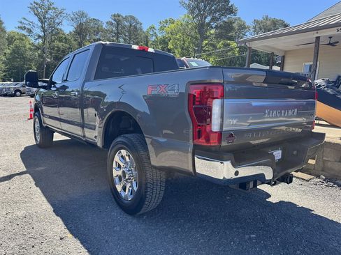 Used 2019 Ford F250 King Ranch w/ King Ranch Ultimate Package AWD/4WD image 9