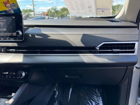 Used 2023 Mitsubishi Outlander SE AWD/4WD image 45