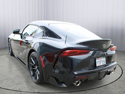 Certified 2025 Toyota Supra RWD image 6
