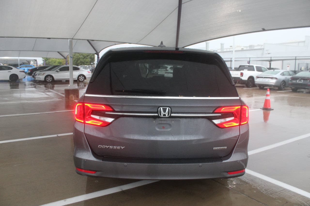 Used 2021 Honda Odyssey Touring image 4