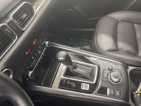 Used 2025 MAZDA CX-5 Carbon Edition image 19