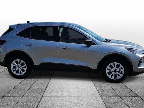 Certified 2024 Ford Escape Active w/ Cold Weather Package FWD image 4