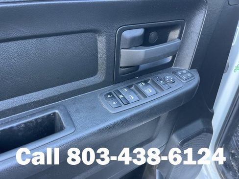 Used 2023 RAM 2500 Tradesman w/ Chrome Appearance Group image 8