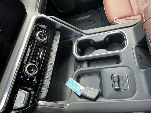 New 2026 GMC Sierra 3500 Denali Ultimate AWD/4WD image 21