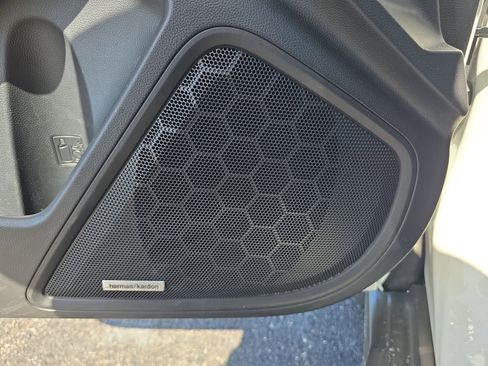 Used 2024 Subaru Outback Wilderness image 15