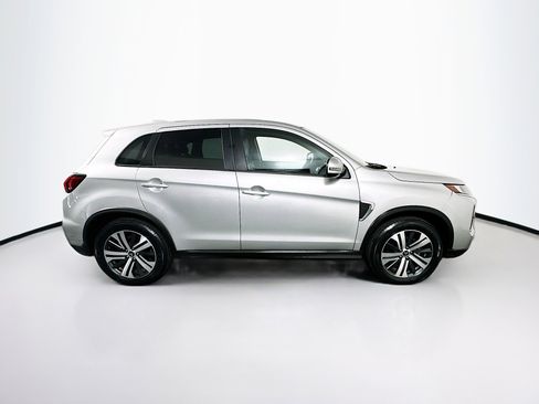 Used 2025 Mitsubishi Outlander Sport SE AWD/4WD image 10