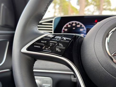 New 2026 Mercedes-Benz GLE 350 4MATIC image 25