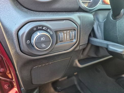Used 2021 Jeep Gladiator Overland w/ Popular Equipment Package AWD/4WD image 12
