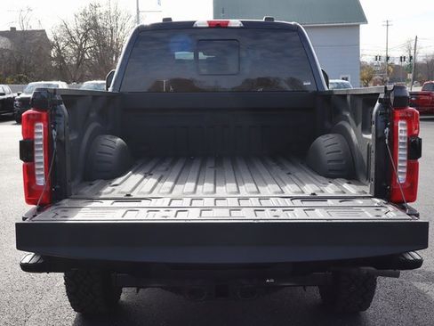 Used 2025 Ford F250 Lariat w/ Tremor Off-Road Package image 20