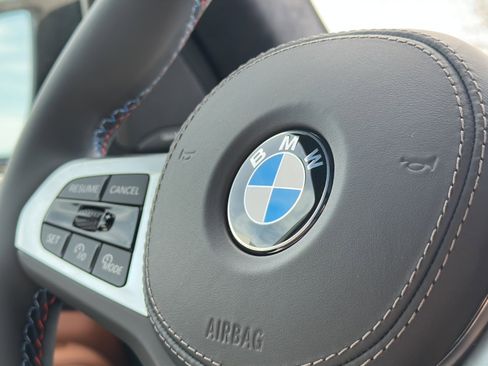 New 2026 BMW X5 M60i image 21