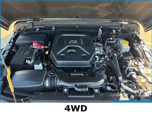 Used 2019 Jeep Wrangler Unlimited Rubicon w/ LED Lighting Group image 19