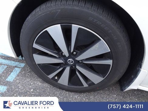 Used 2019 Nissan Altima 2.5 SV FWD image 9