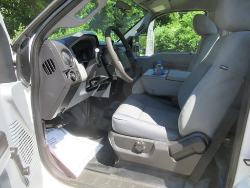 Used 2014 Ford F350 XL w/ Trailer Tow Package RWD image 27