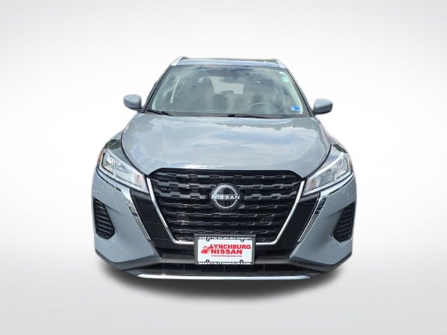 Used 2024 Nissan Kicks SV FWD image 9