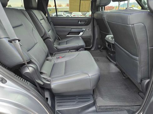 Used 2025 Toyota Sequoia Platinum AWD/4WD image 15
