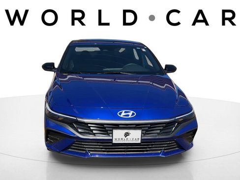 Certified 2025 Hyundai Elantra Sport image 8