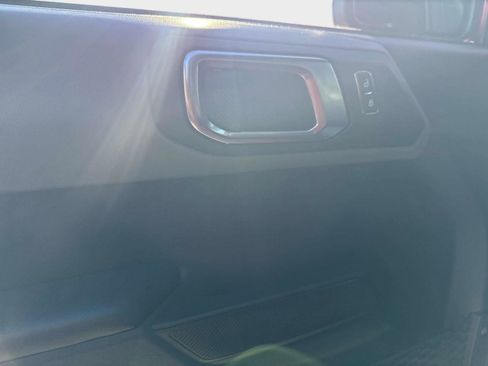 Used 2024 Ford Bronco Big Bend image 18