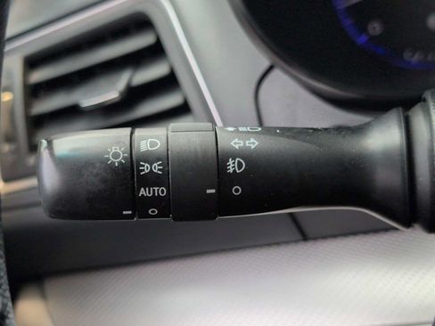 Used 2016 Subaru Outback 2.5i Premium AWD/4WD image 26