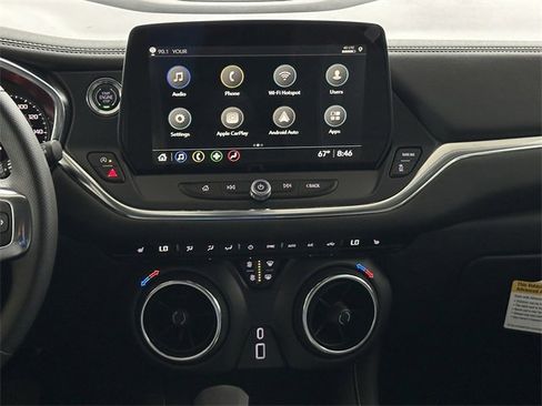 New 2025 Chevrolet Blazer LT w/ Driver Confidence Package image 12