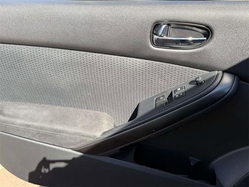 Used 2013 Nissan Altima 2.5 S image 12