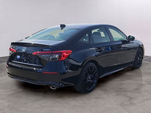 Used 2023 Honda Civic Sport image 4