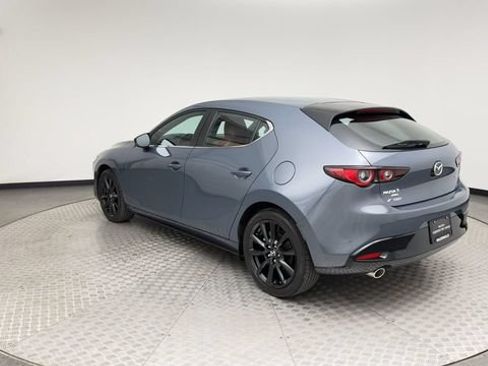 Used 2023 MAZDA MAZDA3 s AWD/4WD image 4