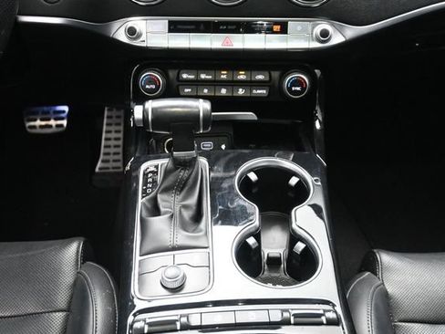 Used 2020 Kia Stinger GT-Line w/ Sun & Sound Package AWD/4WD image 23