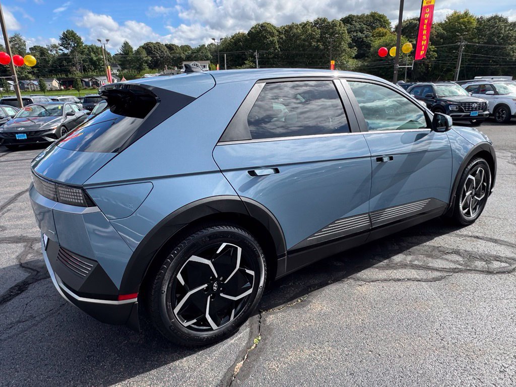 Used 2024 Hyundai Ioniq 5 SEL AWD/4WD image 5