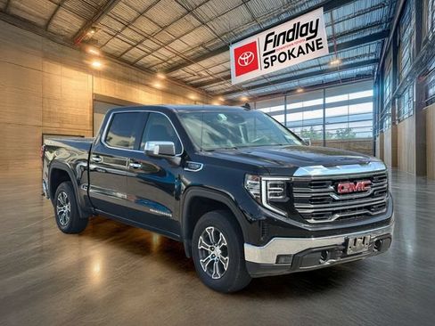 Used 2025 GMC Sierra 1500 SLT AWD/4WD image 3