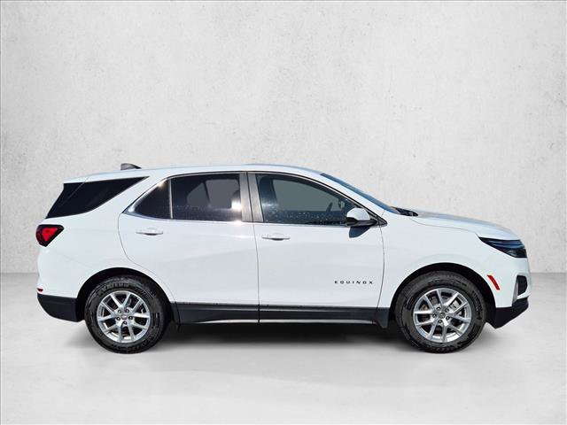 Used 2024 Chevrolet Equinox LT AWD/4WD image 4