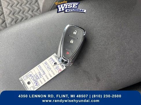 Used 2023 Chevrolet Equinox LT w/ LPO, Floor Liner Package image 26