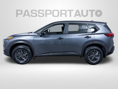 Used 2023 Nissan Rogue S image 10