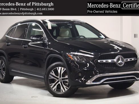 Used 2025 Mercedes-Benz GLA 250 4MATIC image 1