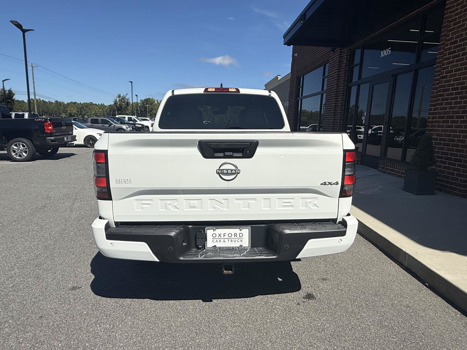 Used 2025 Nissan Frontier SV AWD/4WD image 33
