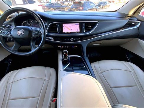 Used 2020 Buick Enclave Essence w/ Sound and Sites Package image 14