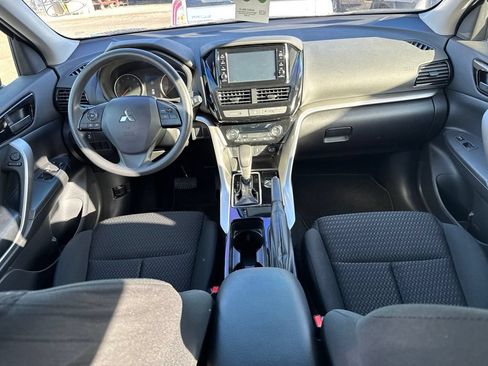 Used 2024 Mitsubishi Eclipse Cross ES AWD/4WD image 10