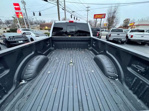 Used 2017 Ford F450 Lariat w/ Lariat Ultimate Package AWD/4WD image 16