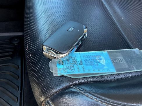 Used 2022 Kia Telluride S image 18