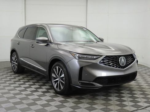 Used 2026 Acura MDX w/ Technology Package FWD image 4